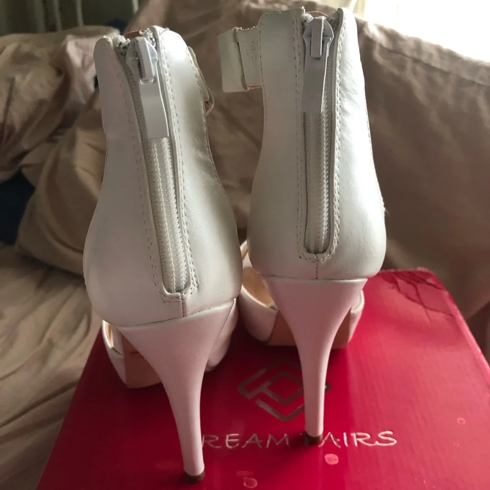 NWT Dream Paris White Classy Heels - Picture 4 of 11